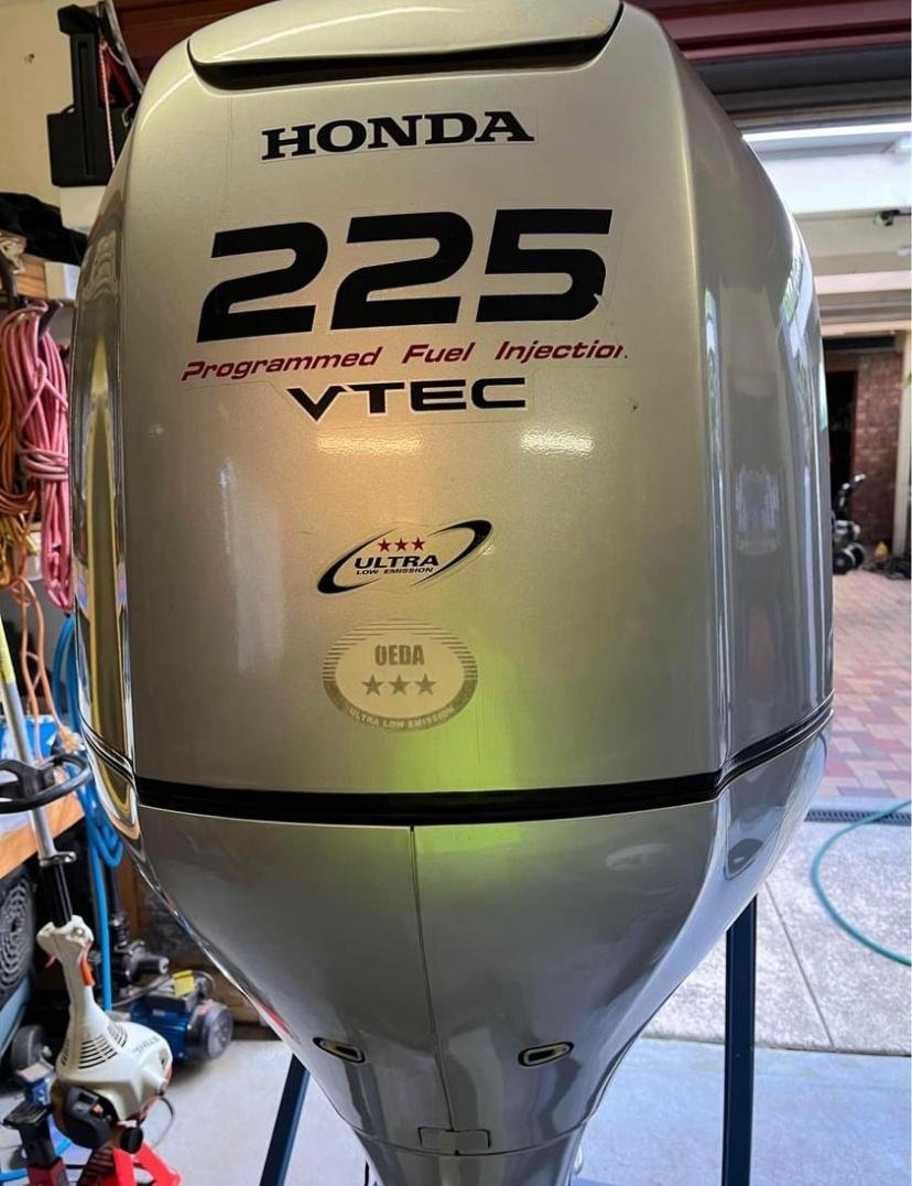 Used Honda 225hp Outboard Motor