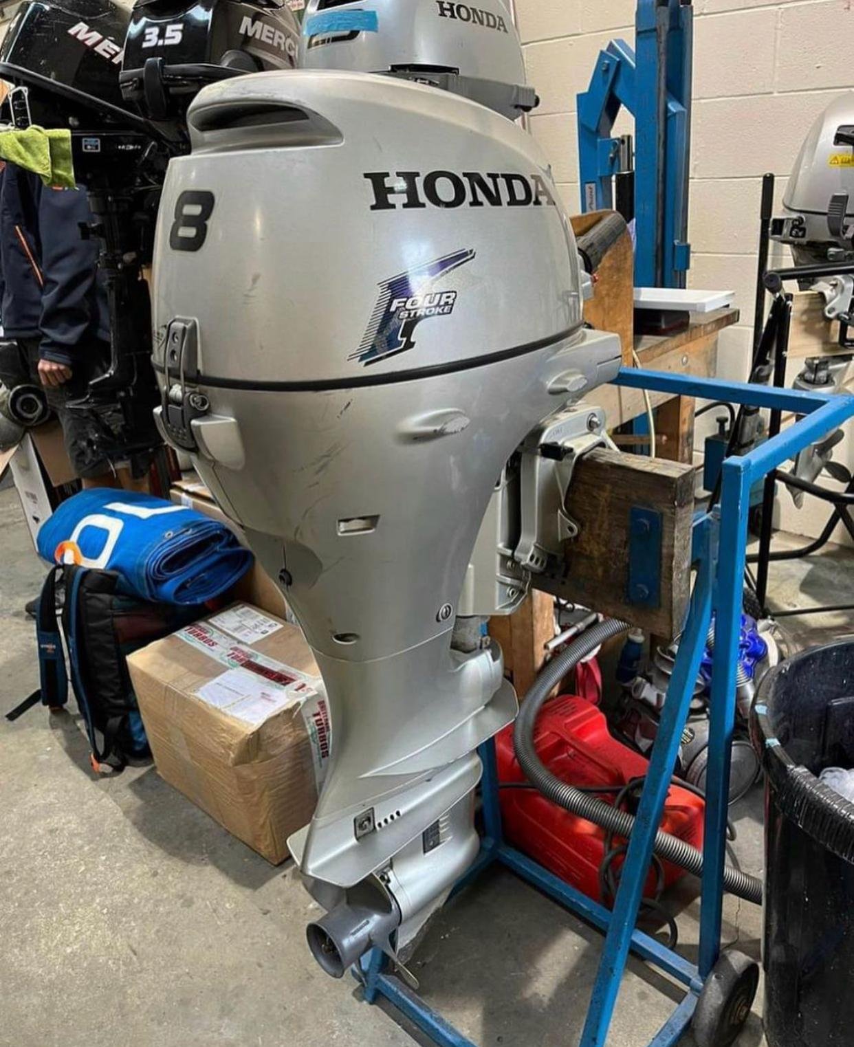 Used Honda 8hp Outboard Motor