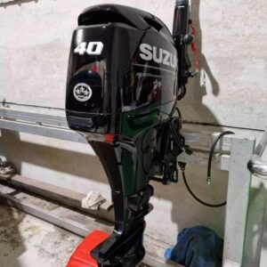 Used Suzuki 40hp Tiller Handle Outboard Motor